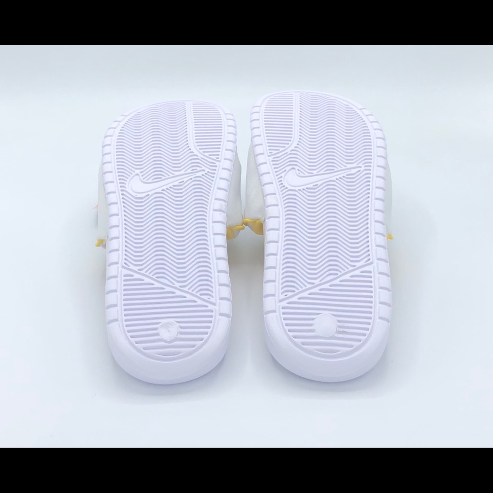 Nike Benassi JDI Fanny Pack Sandals - Picture 8 of 8